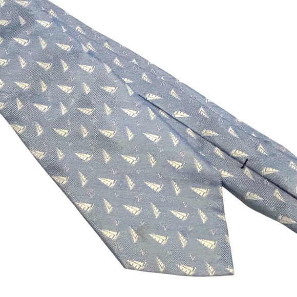 Vineyard Vines Men's Silk Light Blue and Pink Sailboat‎ Tie - Picture 1 of 5